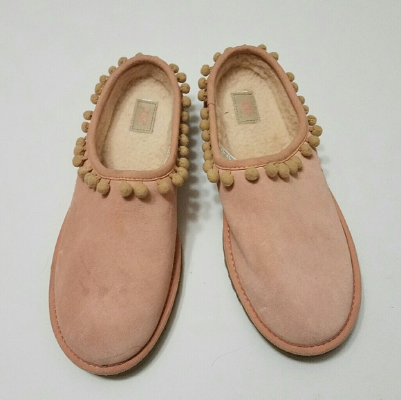ugg darah tassel suede slipper